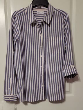 Croft & Barrow Women's Oxford Blue/white/pink Stripes. XL. Like New.